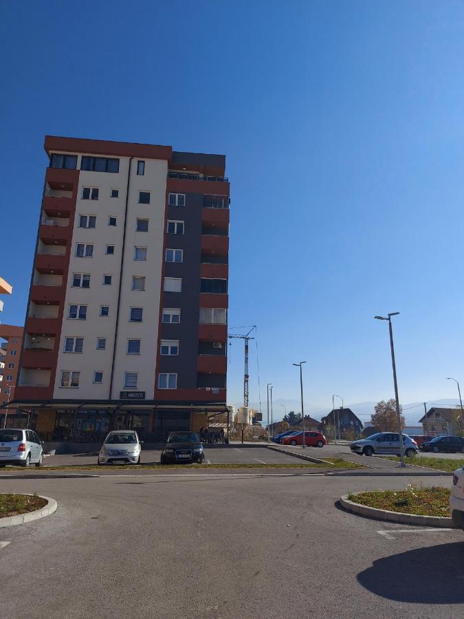 Apartman Victoria Lukavica ภายนอก รูปภาพ